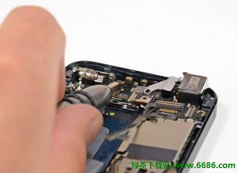 OiPhone5C ؃ȲоƬ03
