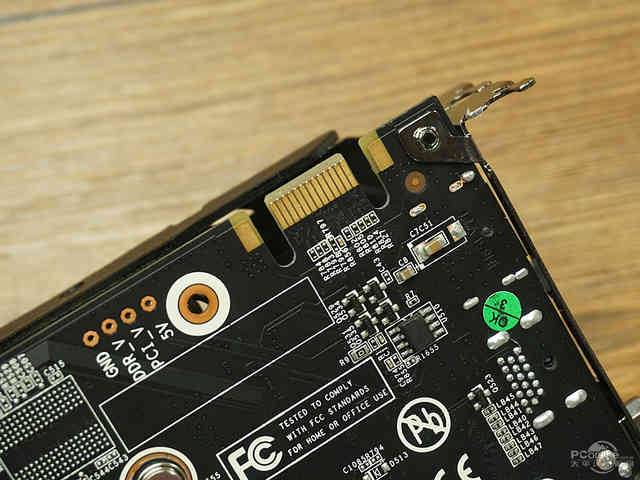 㲻Ӱ GTX950