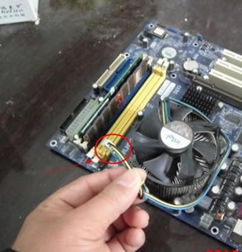 brix pro bxi5_brix gaming i7_brix gamingԿ